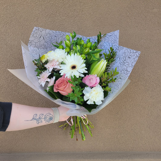 Petite HandTied Bouquet
