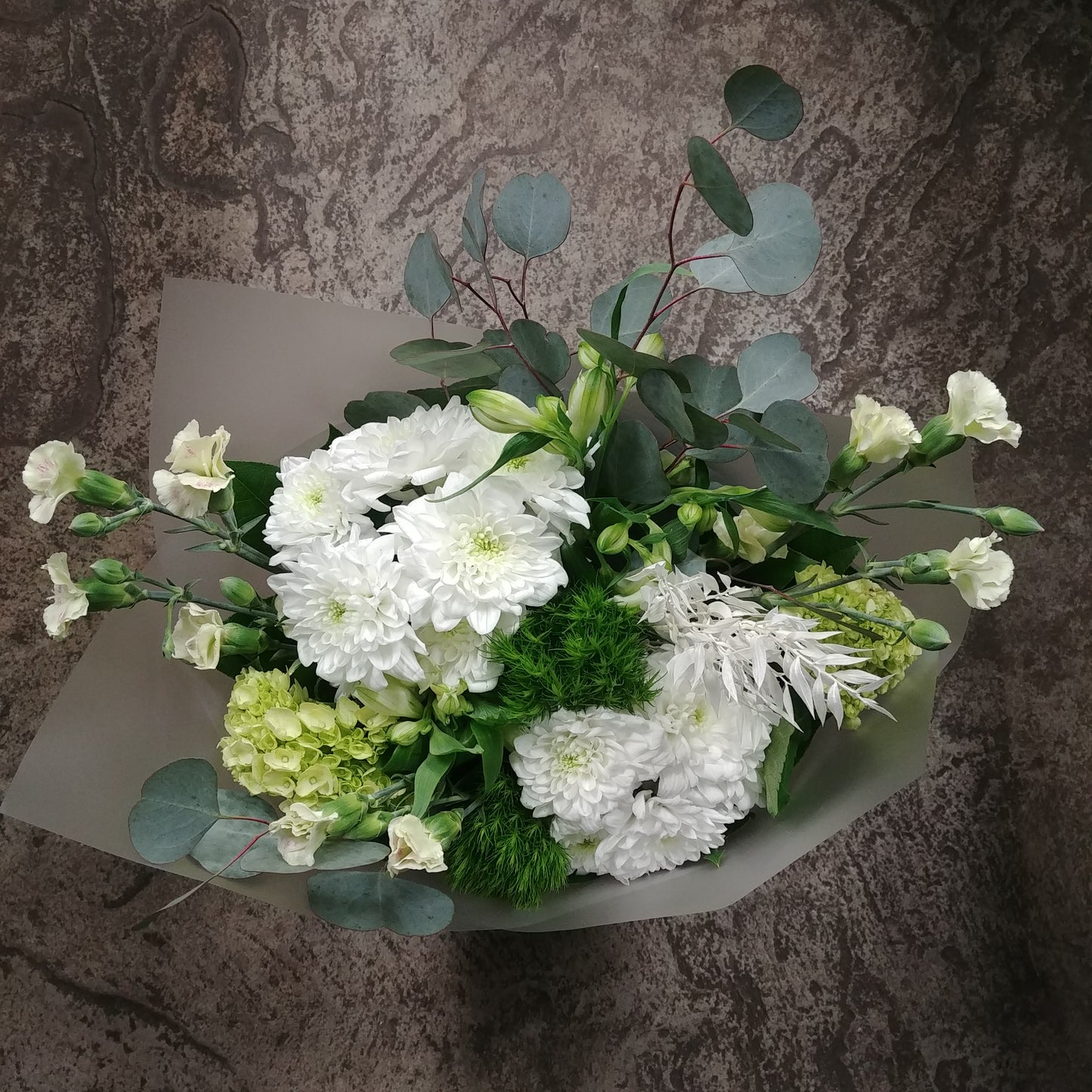 Small Signature HandTied Bouquet